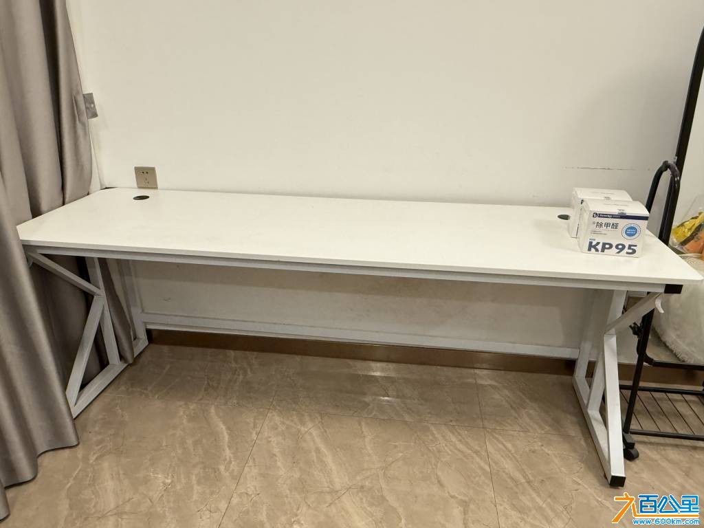 电竞桌 书桌二手闲置转让40