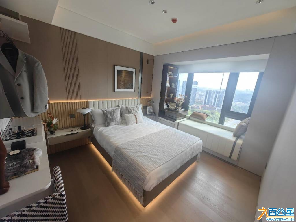 wechat_upload177639839369e1b0392ce3f